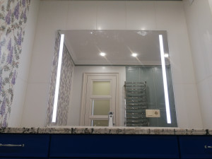 Зеркало КристалВижн с фацетом и подсветкой в ванную
